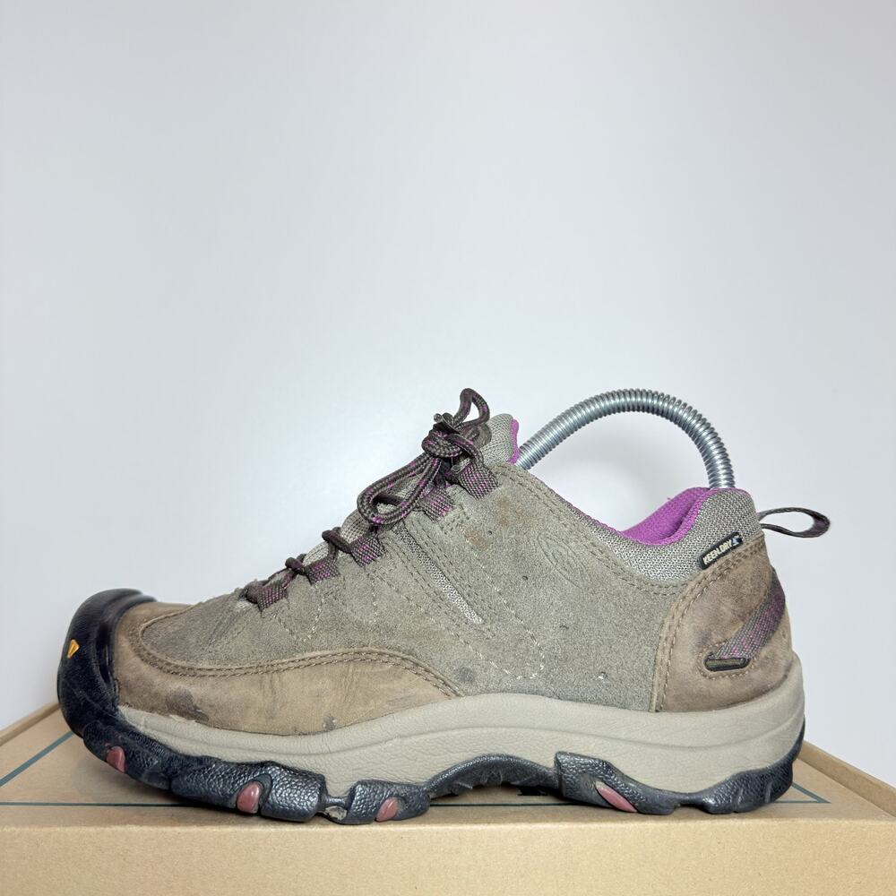 Keen Womens 7 Susanville Waterproof Hiking Shoes Grey Pink Trail Boots Sneakers
